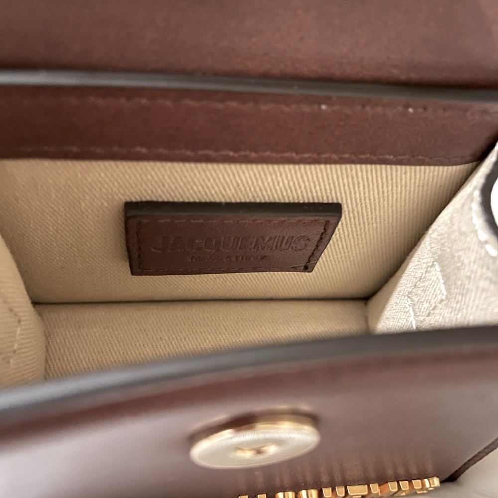 SOLD❗️Authentic JACQUEMUS Le Chiquito Mini Bag - Picture 5 of 7